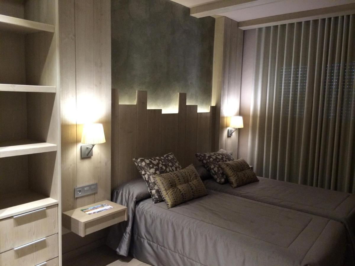 Hostal Pey Bohí Dış mekan fotoğraf